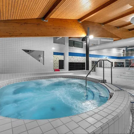 Spindl & Aquapark ホテル 3*