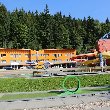 Spindl & Aquapark فندق 3*