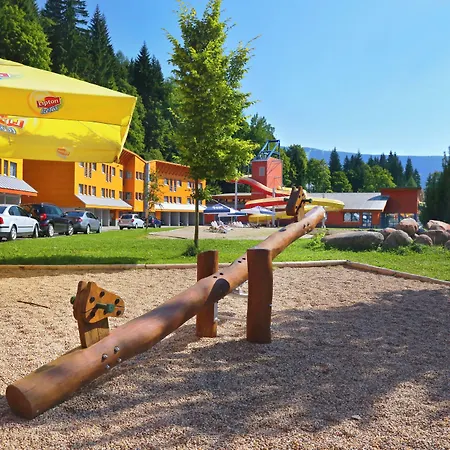 Spindl & Aquapark Szálloda 3*