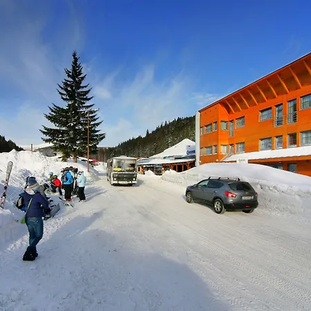 Spindl & Aquapark Szálloda 3*